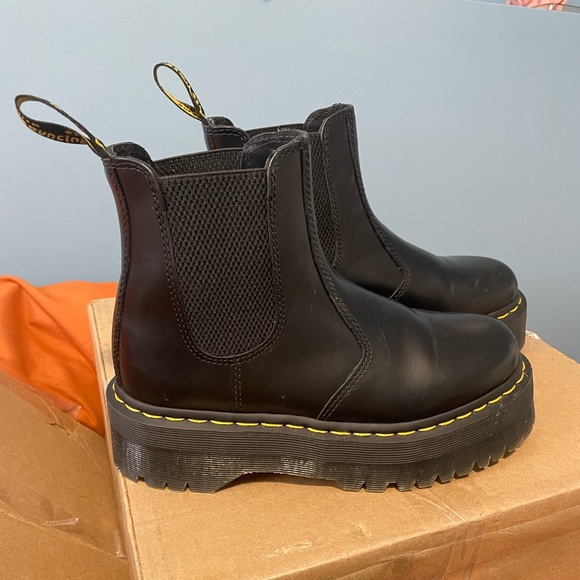 DR MARTENS 2976 QUAD PLATFORM - Picture 2 of 3